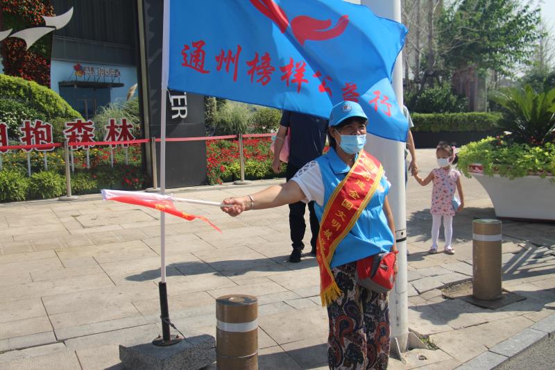 <strong>操B小视频</strong>